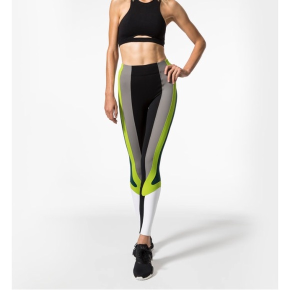 Carbon Pants - No ka’oi Kihi leggings size small